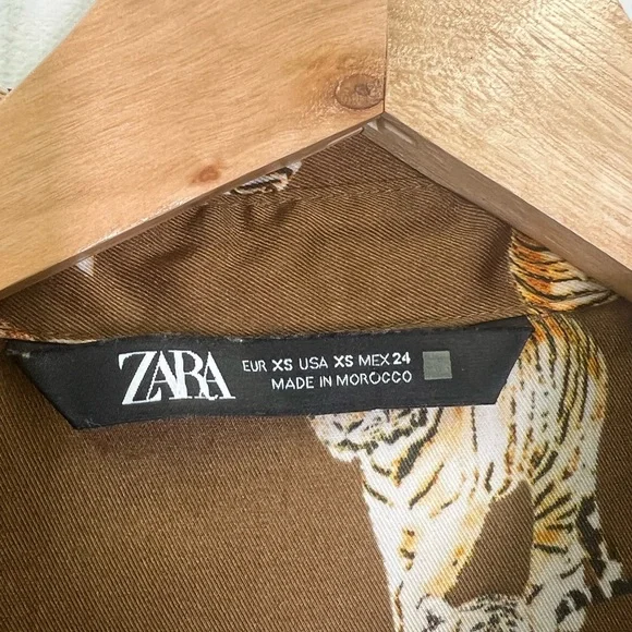 Zara - Fun Tiger Print Brown Button Down Casual  Long Sleeve Soft Blouse Size XS - Picture 7 of 9